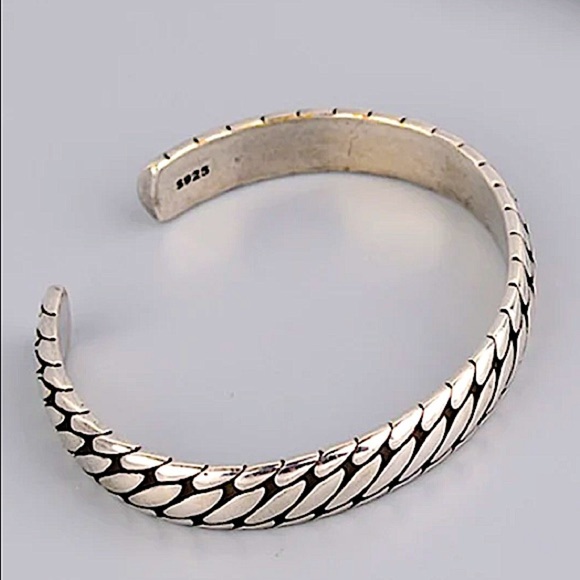 STERLING SILVER CHAIN DESIGN MINIMALIST BANGLE BRACELET - Picture 9 of 10
